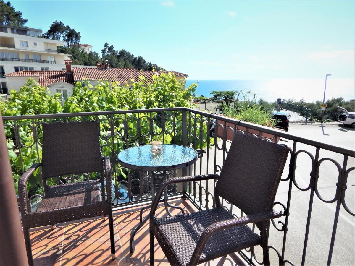 Vila Teodora Sveti Stefan Bagian luar foto